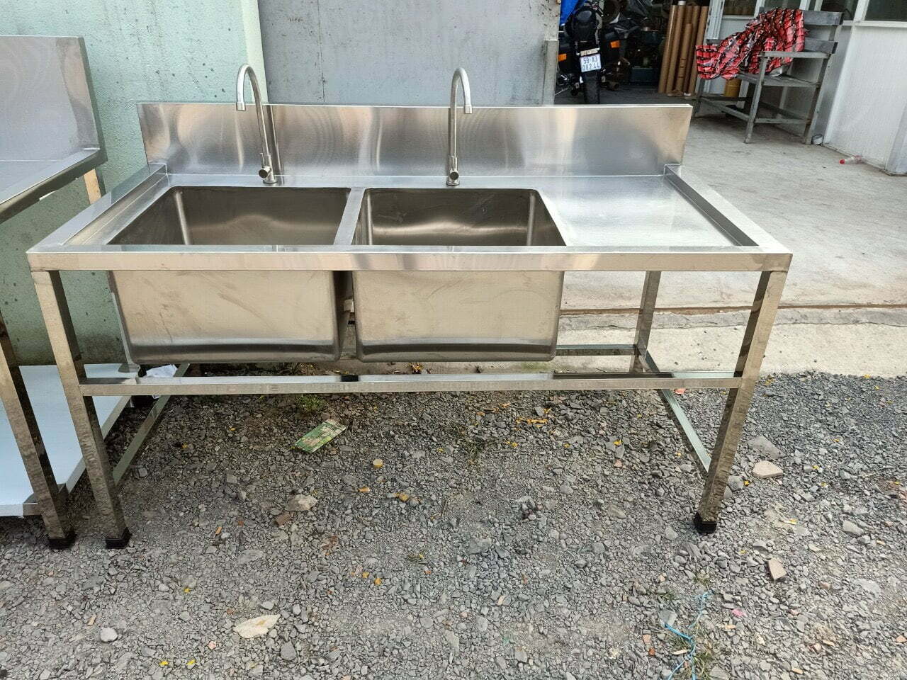 z2397819476801_23debfaa6414c5926e654904dae582d6-1