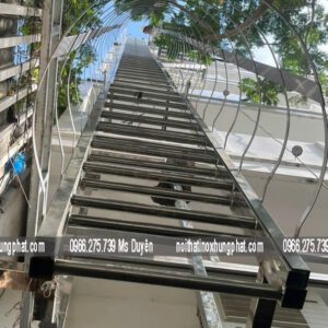 Cầu Thang Thoát Hiểm Inox Quận 1 - Giải Pháp Chuẩn PCCC #TOP1