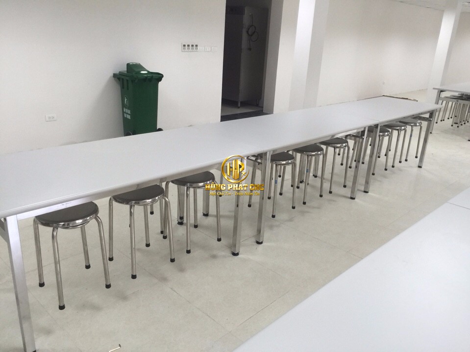 Bàn Ăn Tập Thể Công Ty Giá Xưởng 2026 - Giải Pháp Nội Thất Căng Tin Bền Đẹp 