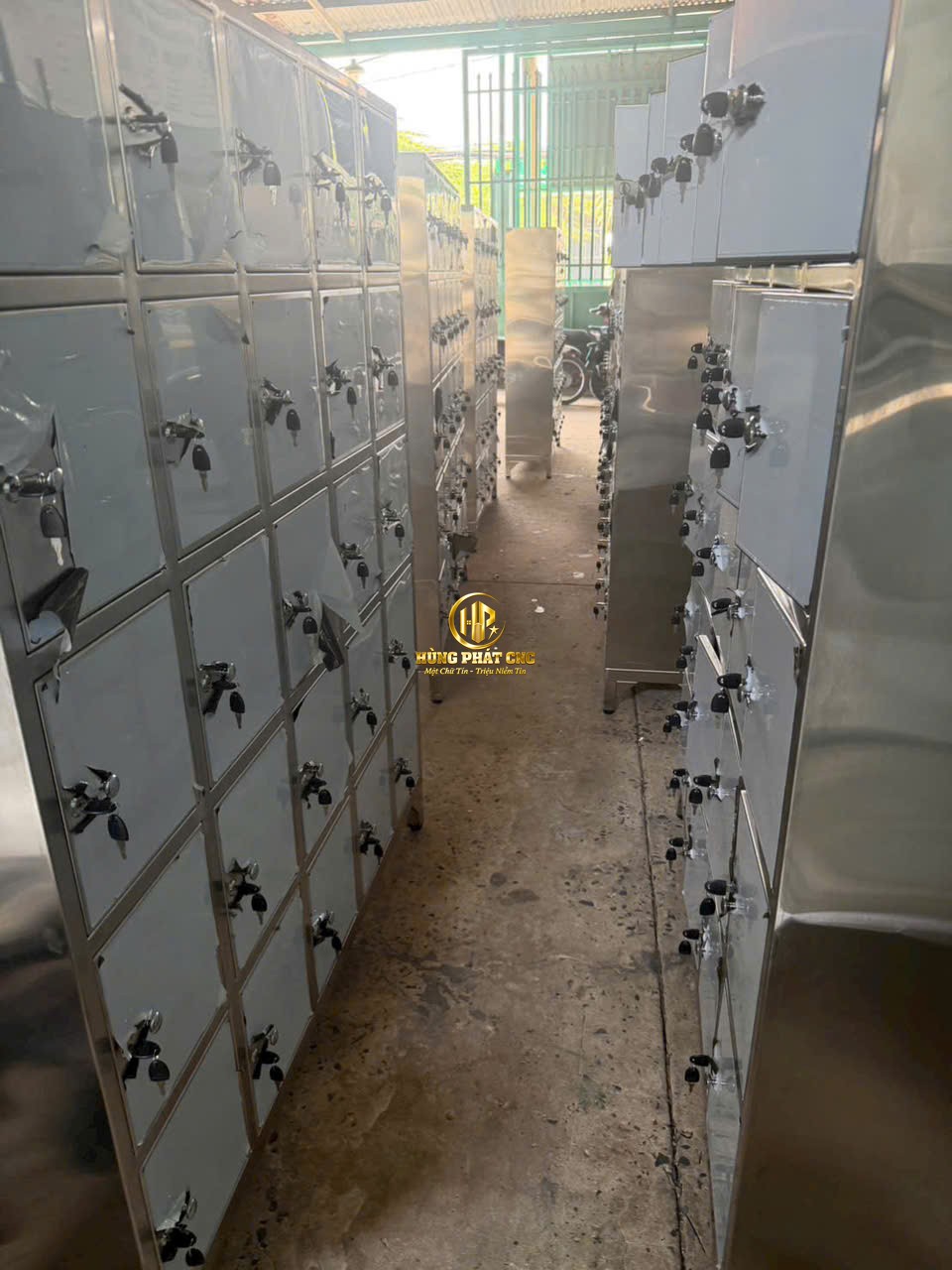 Gia Công Tủ Locker TPHCM, Sản Xuất Theo Yêu Cầu, Bền Đẹp, Giá Gốc
